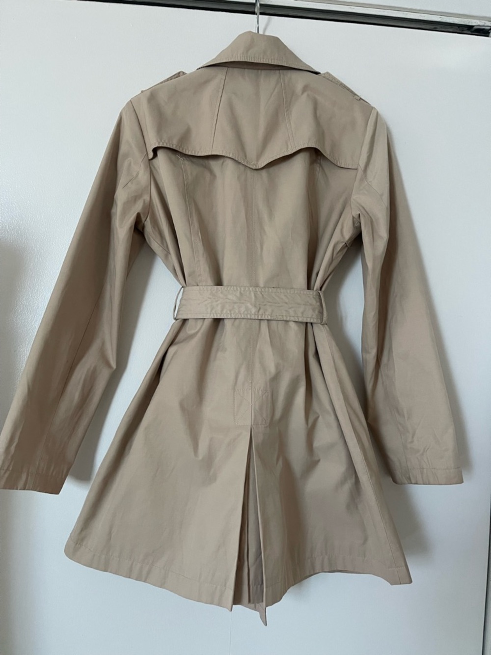 Sam Edelman Beige Trench Coat with Waist Tie - Picture 3 of 4